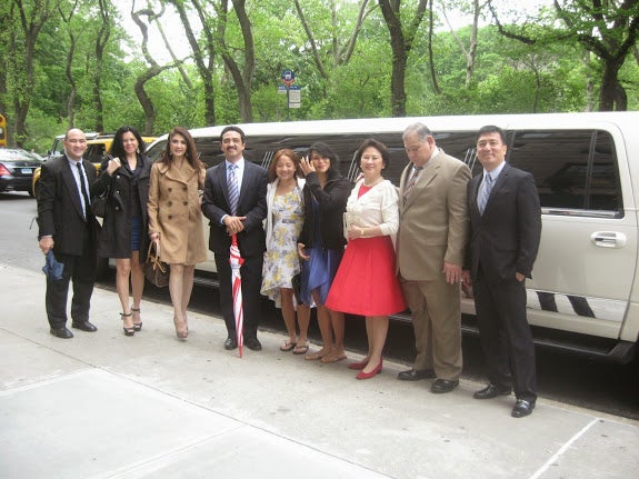 Farmingdale NY Limousine 