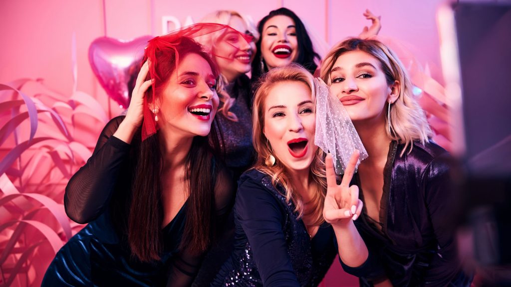 Long Island Bachelor & Bachelorette Limousine Service